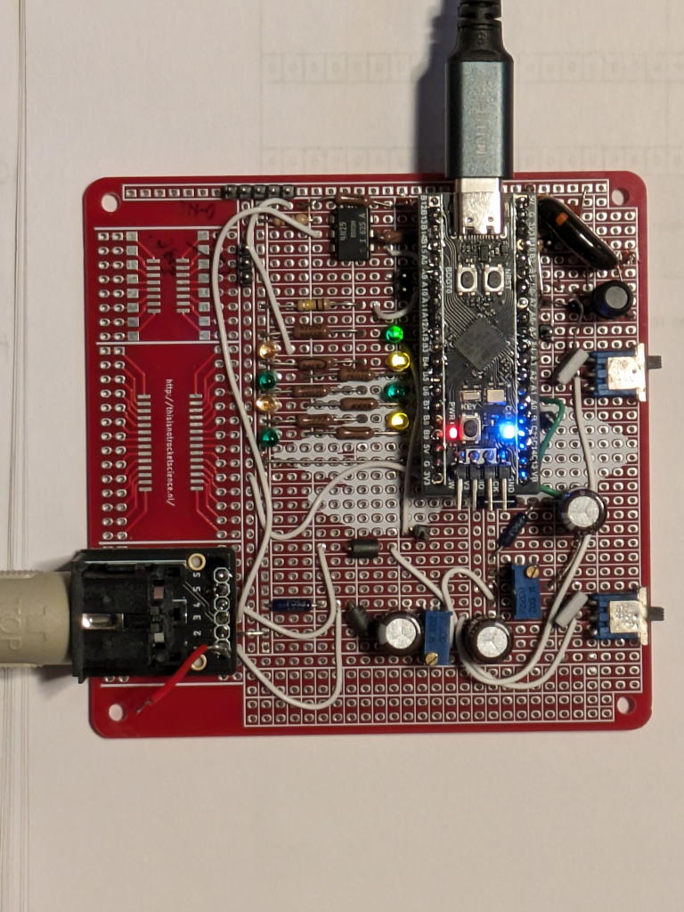 Working prototype, 10 cm board, overhead view